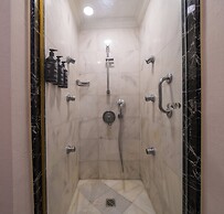 The Norm Oriental Kemer