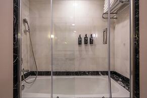 The Norm Oriental Kemer