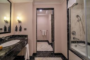 The Norm Oriental Kemer