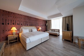 The Norm Oriental Kemer