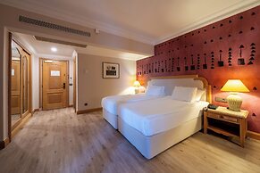 The Norm Oriental Kemer