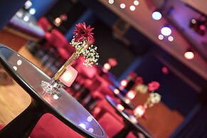 The Norm Oriental Kemer