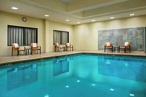 Courtyard by Marriott Akron Stow