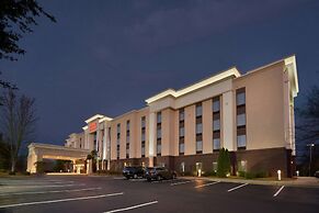 Hampton Inn & Suites Clinton - I-26
