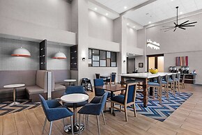 Hampton Inn & Suites Pensacola I-10 N at Univ. Town Plaza