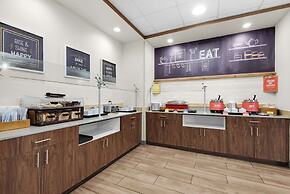 Hampton Inn & Suites Pensacola I-10 N at Univ. Town Plaza