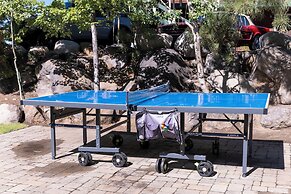 Red Wolf Lakeside Lodge