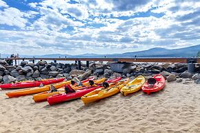 Red Wolf Lakeside Lodge