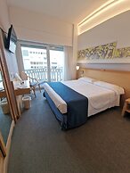 City Hotel