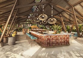 Lagen Island Resort