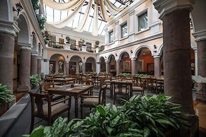 Hotel Patio Andaluz