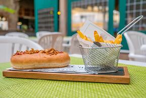 Checkin Bungalows Atlantida