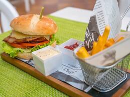 Checkin Bungalows Atlantida