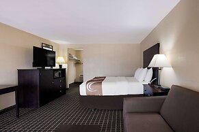 Quality Inn & Suites Big Rapids near University