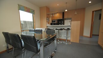 ASURE Christchurch Classic Motel & Apartments