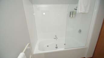 ASURE Christchurch Classic Motel & Apartments