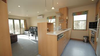 ASURE Christchurch Classic Motel & Apartments