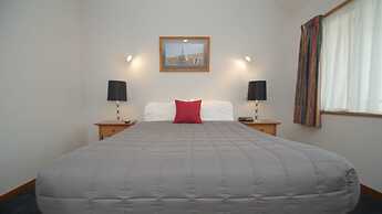 ASURE Christchurch Classic Motel & Apartments