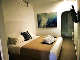 Muses Cycladic Suites