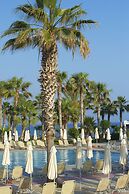 Louis Phaethon Beach