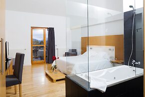 Tierra De Biescas Hotel