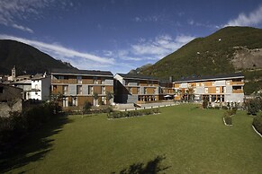 Tierra De Biescas Hotel