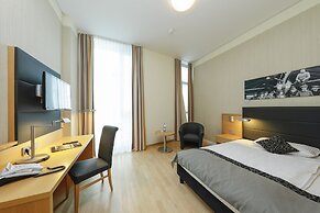 Airporthotel Berlin Adlershof