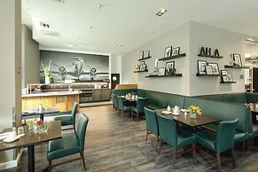 Airporthotel Berlin Adlershof