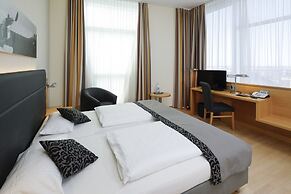 Airporthotel Berlin Adlershof