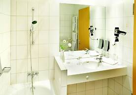 Airporthotel Berlin Adlershof