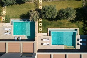 Amada Colossos Resort