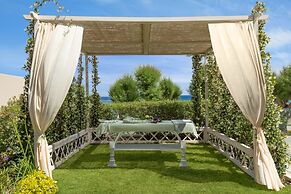 Amada Colossos Resort