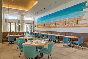 Amada Colossos Resort