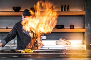 Amada Colossos Resort