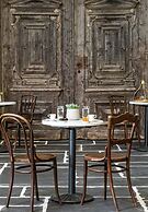 Amada Colossos Resort