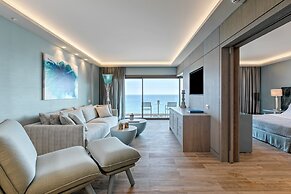 Amada Colossos Resort