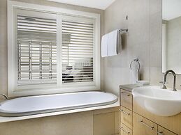 Mantra on Salt Beach