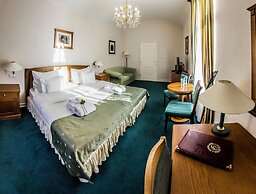 Hotel Dvorak