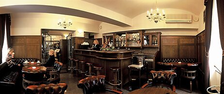 Hotel Dvorak