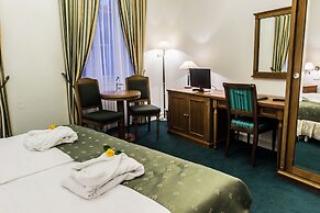 Hotel Dvorak