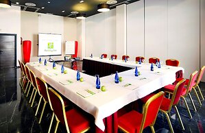 Holiday Inn Madrid - Las Tablas by IHG