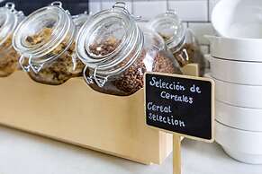 Holiday Inn Madrid - Las Tablas by IHG