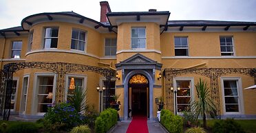 Cork’s Vienna Woods Hotel and Villas
