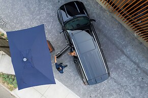 Historic Rocky Waters Inn, A Small Luxury Hotel