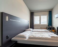 a&o München Hackerbrücke