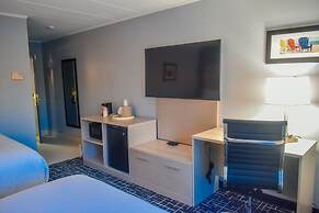 Comfort Inn Hyannis - Cape Cod