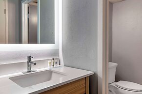 Comfort Inn Hyannis - Cape Cod