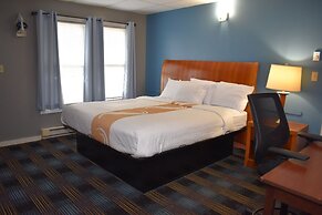 Pilgrim Inn & Cottages