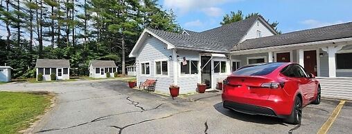 Pilgrim Inn & Cottages