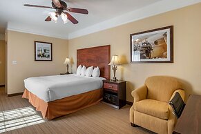 Best Western Plus Monica Royale Inn & Suites